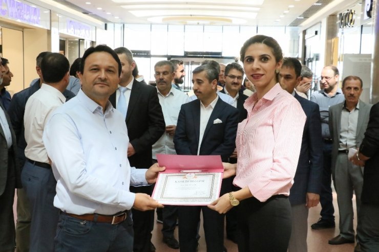 Diyarbakır’da ‘Geleneksel İslam Sanatları’ Sergisi Açıldı