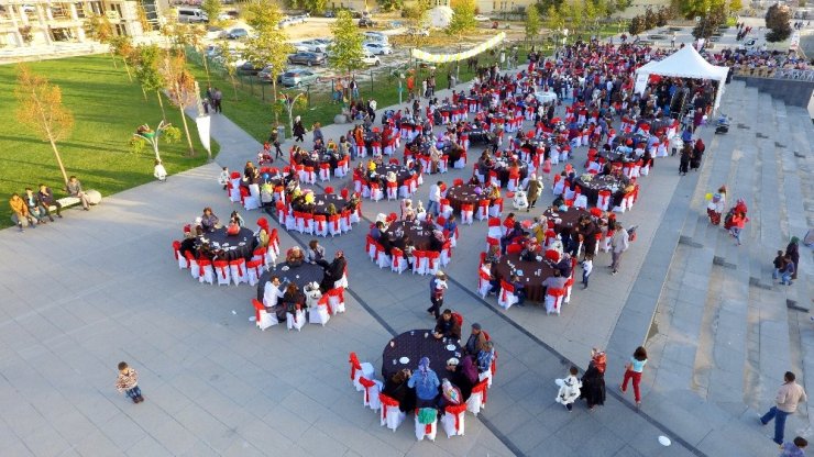 248 Çocuk Erkekliğe İlk Adımı Attı