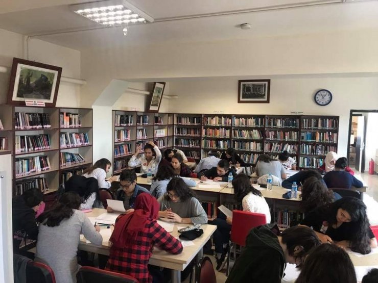 Öykü Yarışmasında Ödüller Verildi