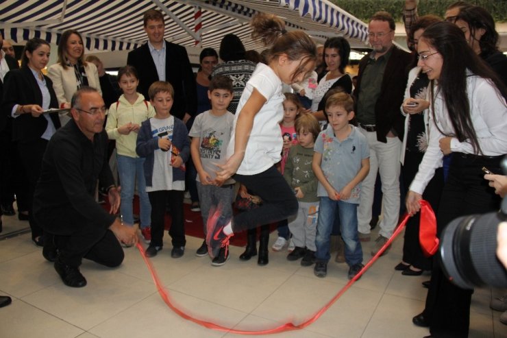 Bu Oyuncaklar Tablet Ve Bilgisayarlara Meydan Okuyor