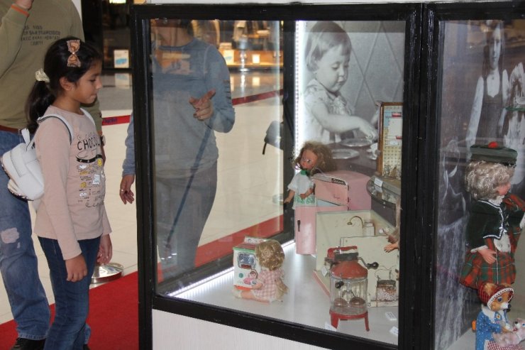 Bu Oyuncaklar Tablet Ve Bilgisayarlara Meydan Okuyor