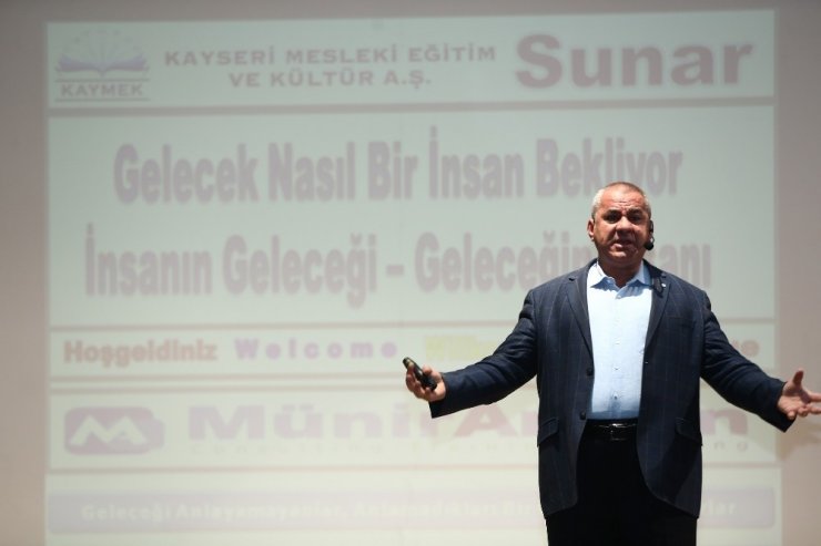 Gelecek Nasıl Bir İnsan İstiyor?