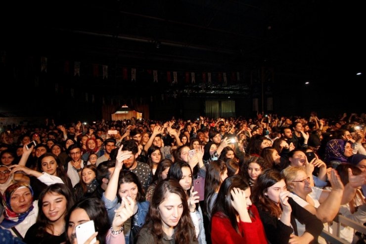 Gaziantep Tanıtım Günleri Buray Konseri İle Devam Etti