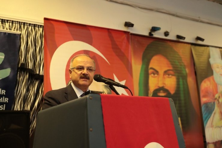 Hacı Bektaş Veli Anadolu Kültür Vakfı, Aşure Ve Yemek Günü Düzenledi