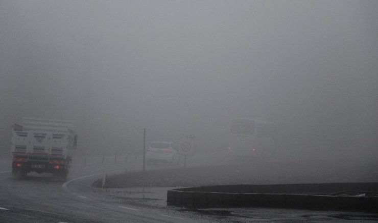 Zonguldak’ta Sis Ve Yağmur Etkili Oldu