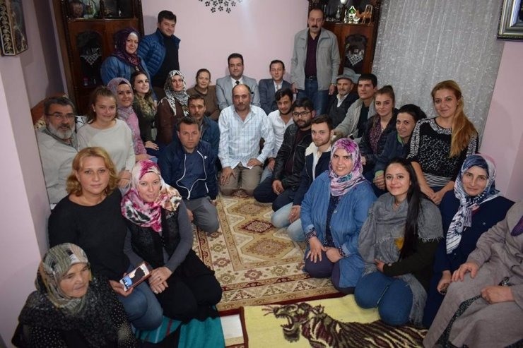 Ak Parti Tepebaşı Teşkilatı Kongre Sonrası Hareketli