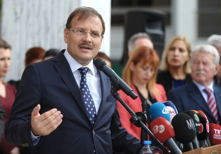 Başbakan Yardımcısı Çavuşoğlu, “Türk Diline Önem Veriyoruz”