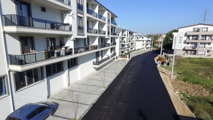 Başiskele’de 27 Cadde Ve Sokak Asfaltlandı