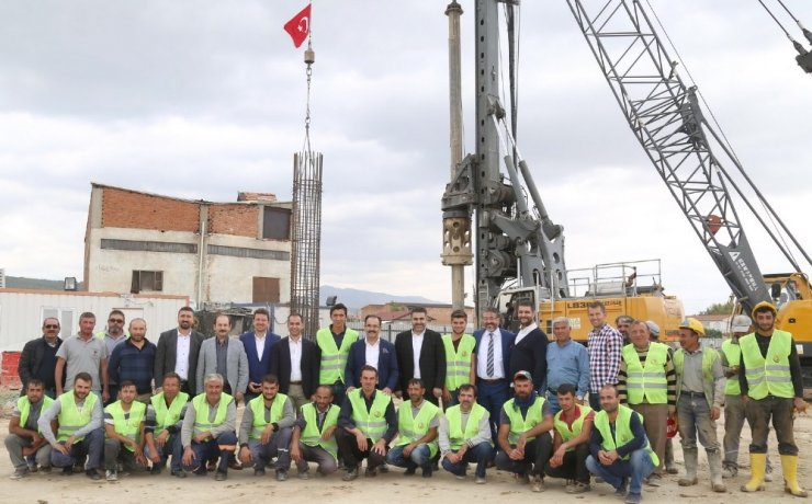 Uşak’ın 3. Battı Çıktısında Son Fore Kazığı Çakıldı