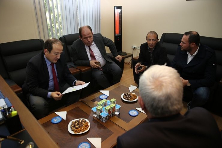 Vali Pehlivan, Arpalı Beldesi’nde İncelemelerde Bulundu