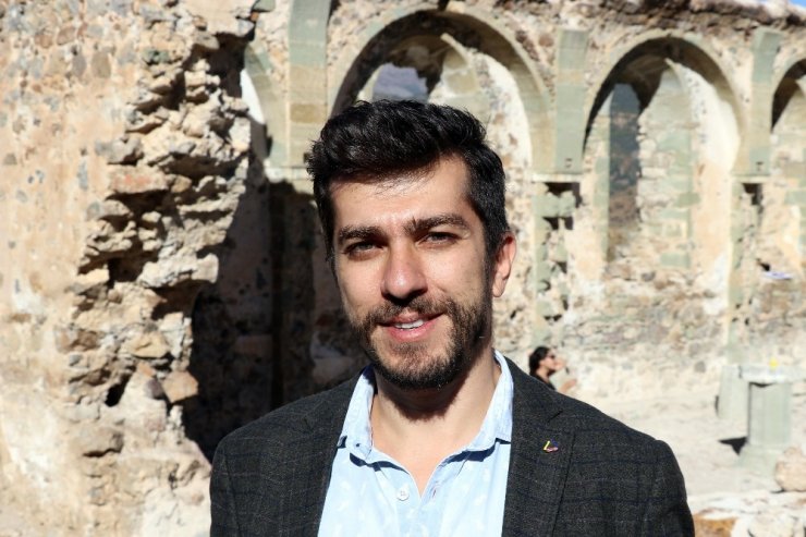 Gümüşhane’deki Ermeni Kilisesinde İlginç Motifler