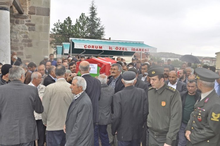 İdris Yazdıç Son Yolculuğuna Uğurlandı