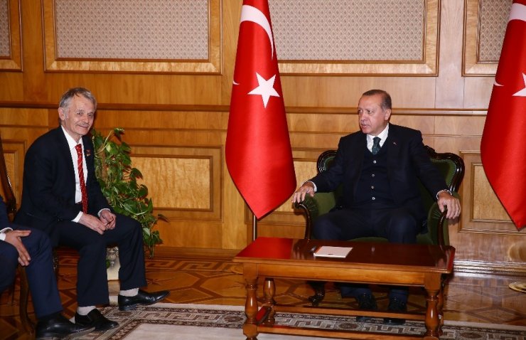 Erdoğan, Ukrayna Kırım Tatar Toplumu Temsilcilerini Kabul Etti