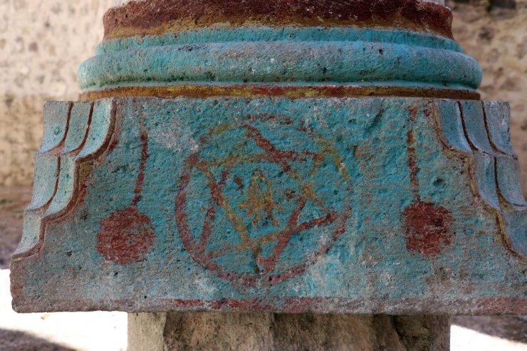 Gümüşhane’deki Ermeni Kilisesinde İlginç Motifler