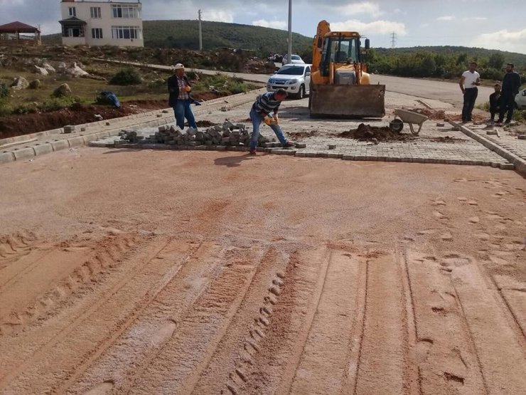 Körfez Belediyesi Bakım Ve Onarım Çalışmalarına Devam Ediyor