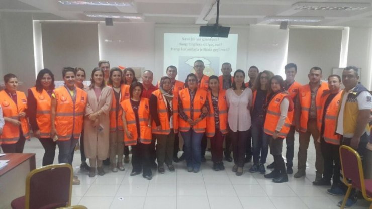 Sağlıkçılara ’Acil Durum’ Eğitimi