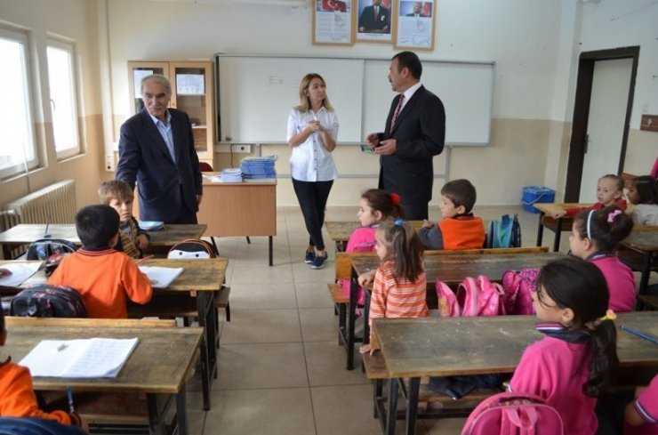 İvrindi’de Kırsal Mahalle Okullarına Ziyaret