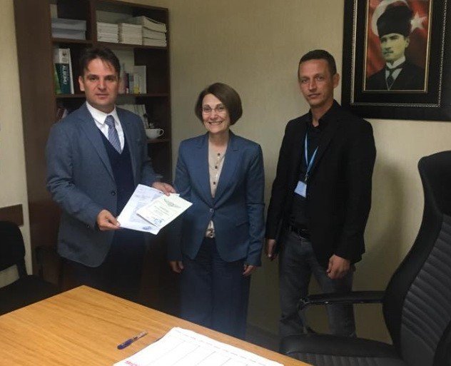 Liseye Eğitim Uçağı