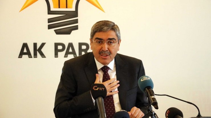 Özkececi’den Fatma Şahin’e Destek