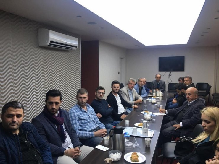 Ak Parti Merkez İlçe Başkanlığı Yönetim Kurulu Toplandı