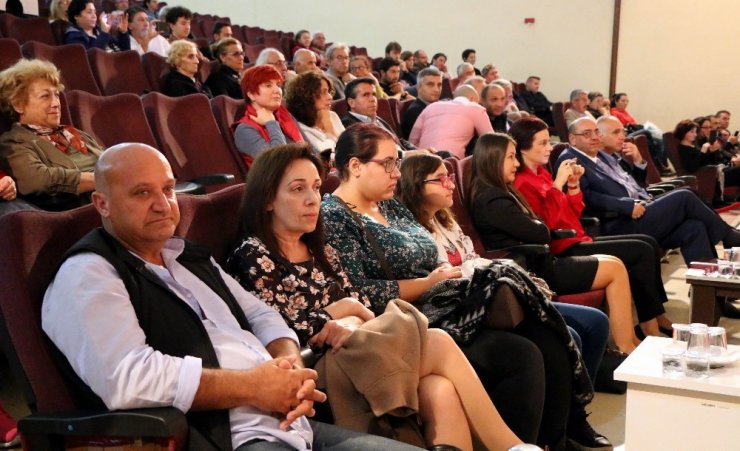Edremit’te Rembetiko Konseri