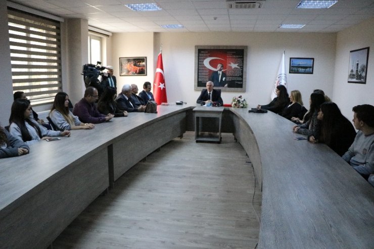 Kıbrıslı Öğretmen Ve Öğrencilerden Elmalı’ya Ziyaret