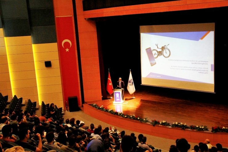 Saü’de ‘Tasarım Projeleri Yönlendirme’ Semineri Gerçekleşti