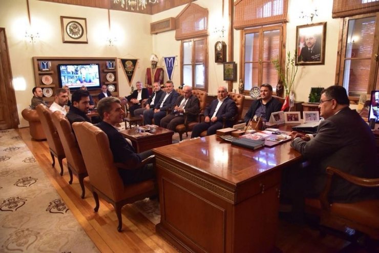 Ak Parti Merkez İlçe Teşkilatından Başkan Yağcı’ya Ziyaret