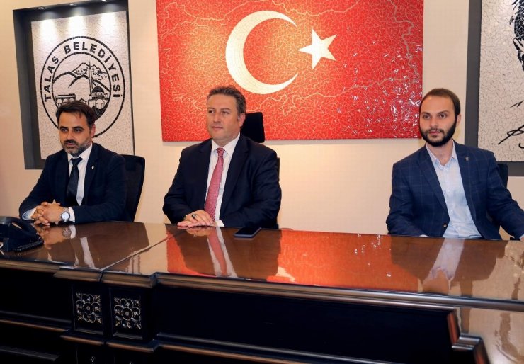 Başkan Palancıoğlu Ak Parti Talas Yeni Yönetimini Ağırladı