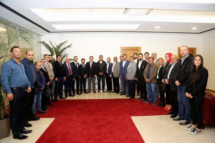 Başkan Palancıoğlu Ak Parti Talas Yeni Yönetimini Ağırladı
