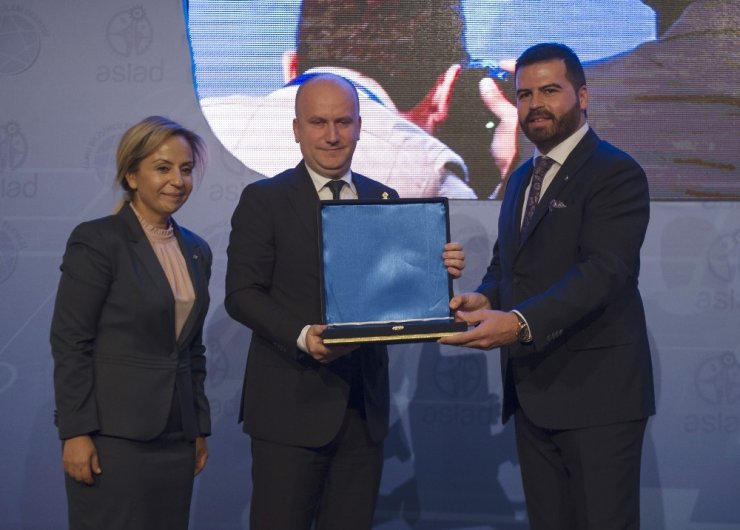 Turkcell Müşteri Deneyimi Ve Bilgi Teknolojileri Genel Müdür Yardımcısı Öztürk: “Turkcell Olarak Dijitalleşme Üzerine Uzun Zamandır Yatırım Yapıyoruz”