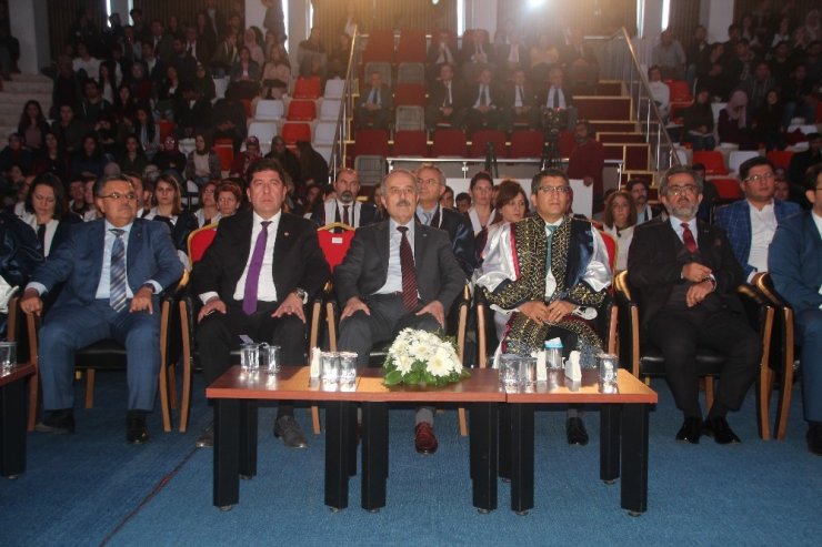Bilecik Şeyh Edebali Üniversitesi’nin 2017-2018 Akademik Yılı Açılışı Gerçekleşti
