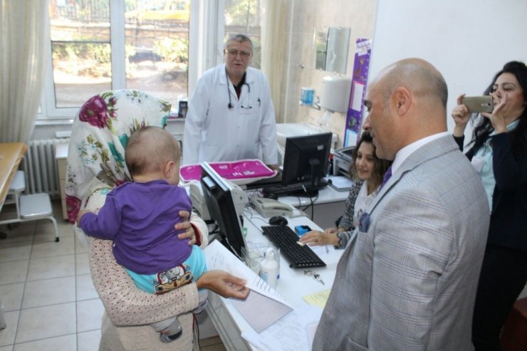 Kendini Çocuklara Adayan Doktora Takdir Belgesi