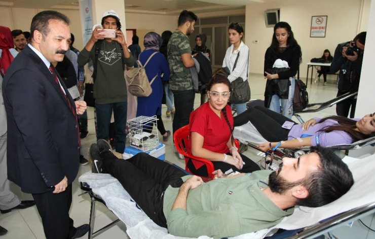 Gaün Öğrencileri Kan Bağışında Rekora Koşuyor