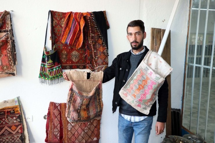 Yozgat’ın Kültür Değerlerini İşyerinde Sergiliyor