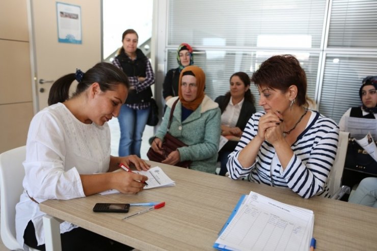 Nilüfer Belediyesi İş Ofisi, 50 Kişiyi Daha İşverenle Buluşturdu