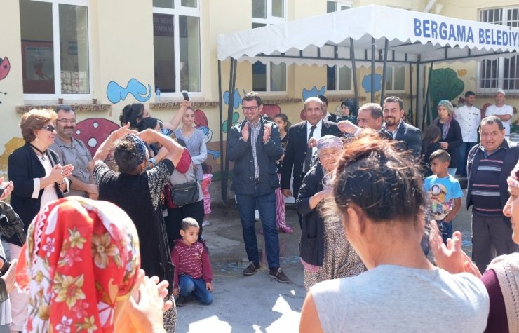 Bergama’da Roman Halkıyla Dayanışma Çalıştayı