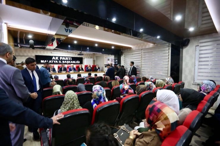 Kültür Ve Turizm Bakanı Numan Kurtulmuş: "Siyasi Çalışmalarda En Önemli Yer Parti Teşkilatlarıdır”