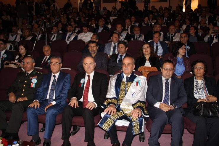Bakan Özlü, Mcbü’de İlk Dersi Verdi