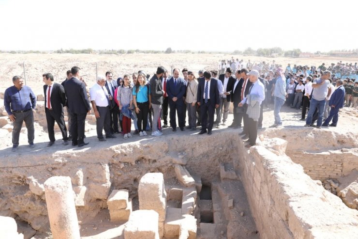 Yüzlerce Öğrenci Bilimin Tarihi Merkezini Gezdi