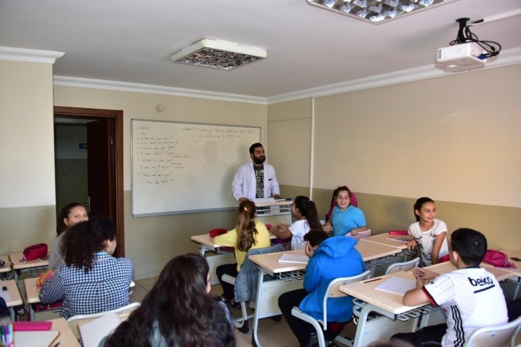 İngilizceyi Eğlenerek Öğrenecekler