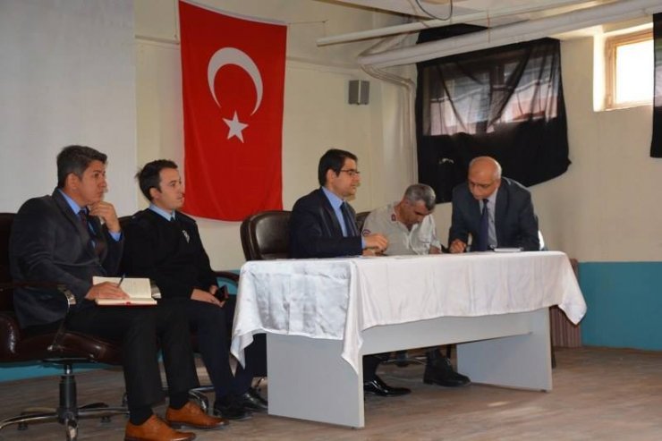 Kaymakamdan Servis Şoförlerine Uyarı