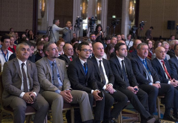 Turkcell Müşteri Deneyimi Ve Bilgi Teknolojileri Genel Müdür Yardımcısı Öztürk: “Turkcell Olarak Dijitalleşme Üzerine Uzun Zamandır Yatırım Yapıyoruz”