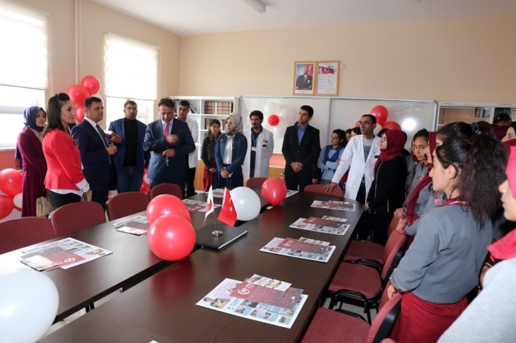 Gürpınar’da Kütüphane Açılışı