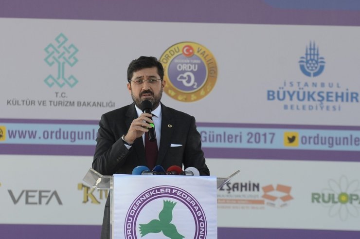 Bakan Numan Kurtulmuş Batı Özentiliğini Eleştirdi