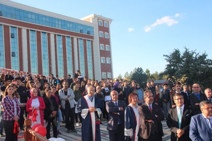 Bilecik Belediyesi Öğrenci Otağı Öğrencilerin Hizmetine Açıldı
