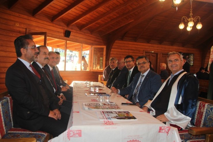 Bilecik Belediyesi Öğrenci Otağı Öğrencilerin Hizmetine Açıldı