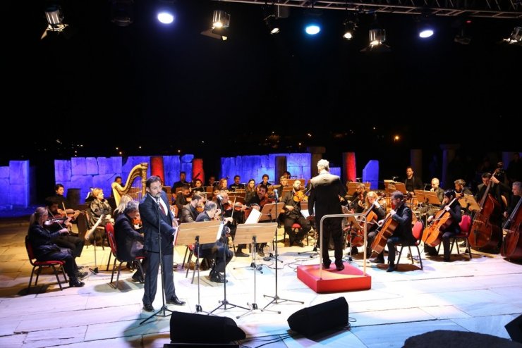 Tarihi Metropolis Antik Kentinde Unutulmaz Konser
