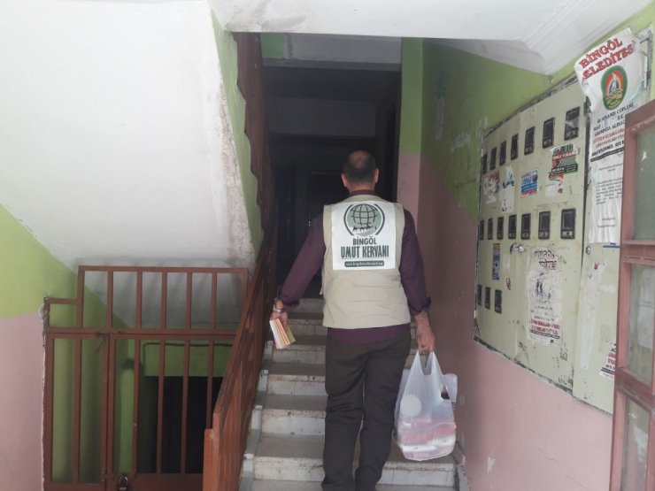 Bingöl’de Bin 739 Aileye Destek