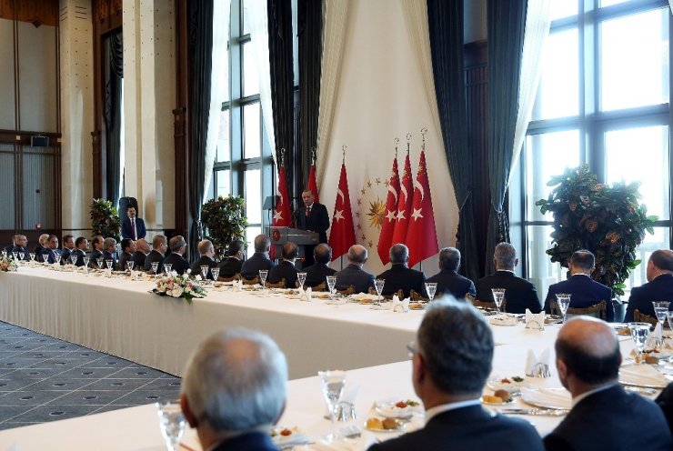 Cumhurbaşkanı Erdoğan’dan Valilere Uyarı